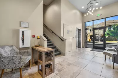 2735 NW Crossing Drive #201, Bend, OR 97703 - Photo 13