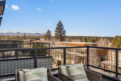 2735 NW Crossing Drive #201, Bend, OR 97703 - Photo 47