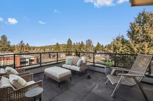 2735 NW Crossing Dr, Bend, OR 97703 - Photo 43