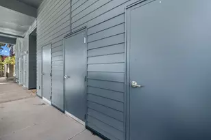 2735 NW Crossing Dr, Bend, OR 97703 - Photo 49