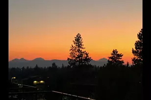 2735 NW Crossing Dr, Bend, OR 97703 - Photo 45