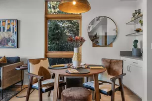 2735 NW Crossing Dr, Bend, OR 97703 - Photo 21