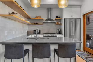 2735 NW Crossing Dr, Bend, OR 97703 - Photo 13