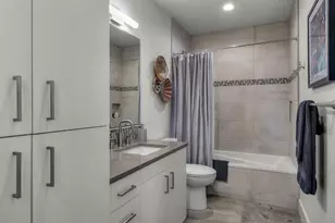 2735 NW Crossing Dr, Bend, OR 97703 - Photo 23