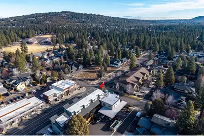 2735 NW Crossing Drive #201, Bend, OR 97703 - Photo 63