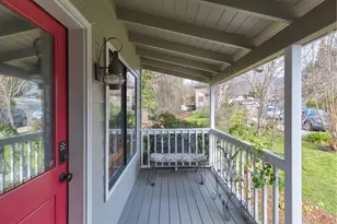 1516 NW Thompson Way, Grants Pass, OR 97526 - Photo 3