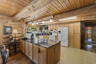 140643 Kamloop Ln, Gilchrist, OR 97737 - Photo 9