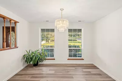 334 Village Lane, Grants Pass, OR 97527 - Photo 9