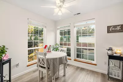 334 Village Lane, Grants Pass, OR 97527 - Photo 11