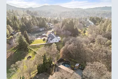 334 Village Lane, Grants Pass, OR 97527 - Photo 43