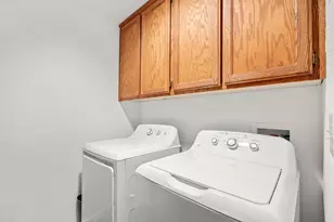 334 Village Ln, Grants Pass, OR 97527 - Photo 29