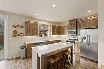 63149 NE Hadley Place, Bend, OR 97701 - Photo 17