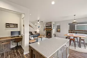 63149 NE Hadley Pl, Bend, OR 97701 - Photo 9