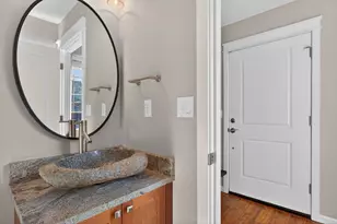 20972 NE High Desert Ln, Bend, OR 97701 - Photo 13