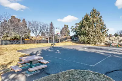 20972 NE High Desert Lane, Bend, OR 97701 - Photo 33