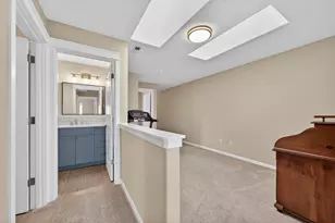 20972 NE High Desert Ln, Bend, OR 97701 - Photo 23