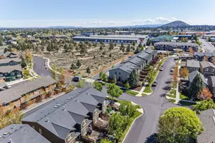 20972 NE High Desert Ln, Bend, OR 97701 - Photo 33