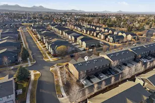 20972 NE High Desert Ln, Bend, OR 97701 - Photo 33