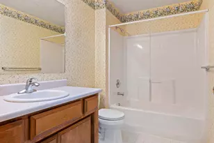 108 Meadow View Dr, Phoenix, OR 97535 - Photo 23