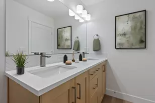 20889 SE Denver Dr, Bend, OR 97702 - Photo 7