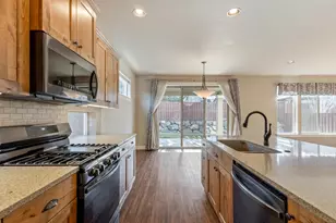 950 NE Steins Pillar Dr, Prineville, OR 97754 - Photo 9