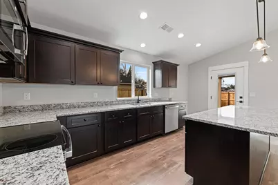 2963 Stonebrook Drive, Medford, OR 97504 - Photo 13