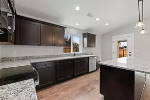 2963 Stonebrook Dr, Medford, OR 97504 - Photo 13