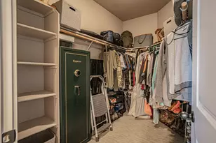 2008 Hondeleau Ln, Medford, OR 97504 - Photo 15