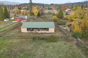 1931 Sleepy Hollow Loop, Grants Pass, OR 97527 - Photo 15