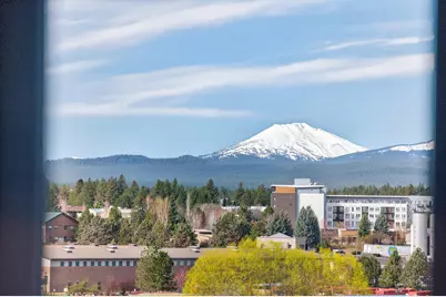 291 SW Bluff Drive #UNIT 320, Bend, OR 97702 - Photo 1
