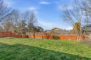 2875 Strasburg St, Medford, OR 97504 - Photo 17