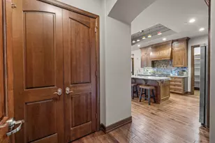 363 SW Bluff Dr, Bend, OR 97702 - Photo 5