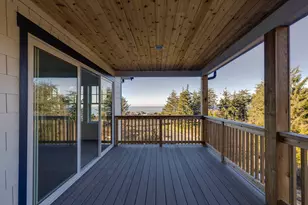 640 NE Lillian Ln, Depoe Bay, OR 97341 - Photo 19