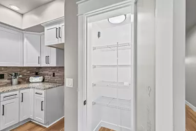 7426 Denman Court, White City, OR 97503 - Photo 9