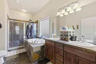 1154 Ashford Way, Medford, OR 97504 - Photo 13