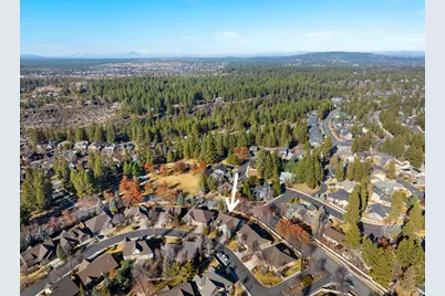 19525 Sugar Mill Loop, Bend, OR 97702 - Photo 53