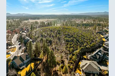 19525 Sugar Mill Loop, Bend, OR 97702 - Photo 49
