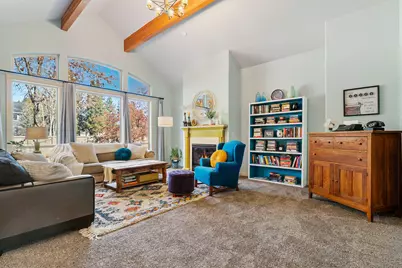 19525 Sugar Mill Loop, Bend, OR 97702 - Photo 9