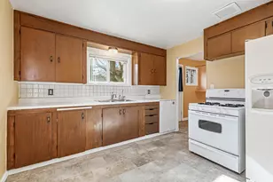 840 B St, Ashland, OR 97520 - Photo 7