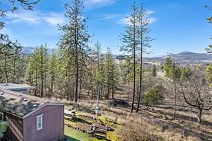 6443 Monta Vista Ct, Eagle Point, OR 97524 - Photo 1