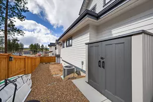 62637 Mount Hood Dr, Bend, OR 97703 - Photo 51