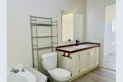 633 E Archwood #UNIT 125, Eagle Point, OR 97524 - Photo 23