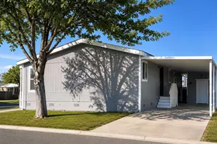 633 E Archwood, Eagle Point, OR 97524 - Photo 3