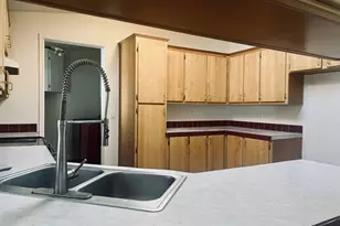 633 E Archwood, Eagle Point, OR 97524 - Photo 13