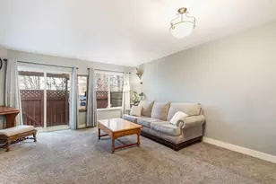 2610 SW 23rd St, Redmond, OR 97756 - Photo 5