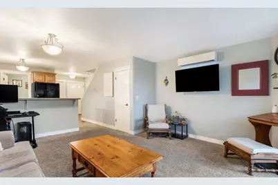 2610 SW 23rd Street #UNIT 1, Redmond, OR 97756 - Photo 9