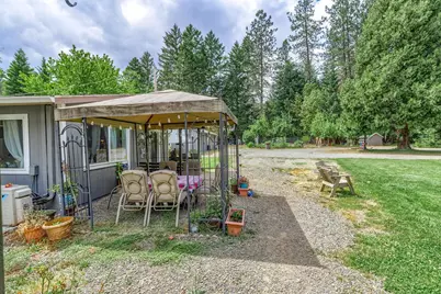 5461 Riverbanks Road, Grants Pass, OR 97527 - Photo 31