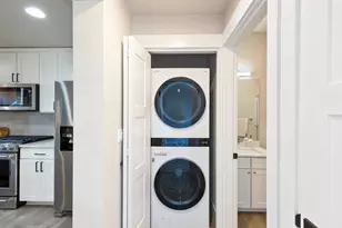 20551 Gloucester Ln, Bend, OR 97701 - Photo 25