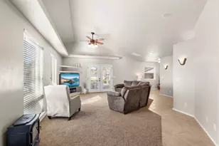 4935 Cherry Ln, Medford, OR 97504 - Photo 27