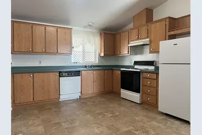 6850 Downing Road #25, Central Point, OR 97502 - Photo 9